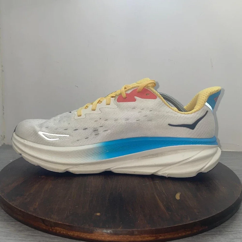 Hoka One One Clifton 9 Blanc Swim Day Shoes Women's Size 12 D WIDE 1132211 BSW